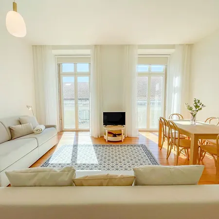 Arsenal 108, Design Apartments - New Light Downtown Chiado And River-3